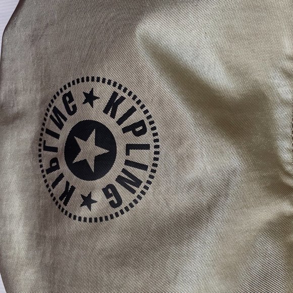 Kipling Emelia Shoulder Bag - Dynamic Silver - Picture 5 of 6